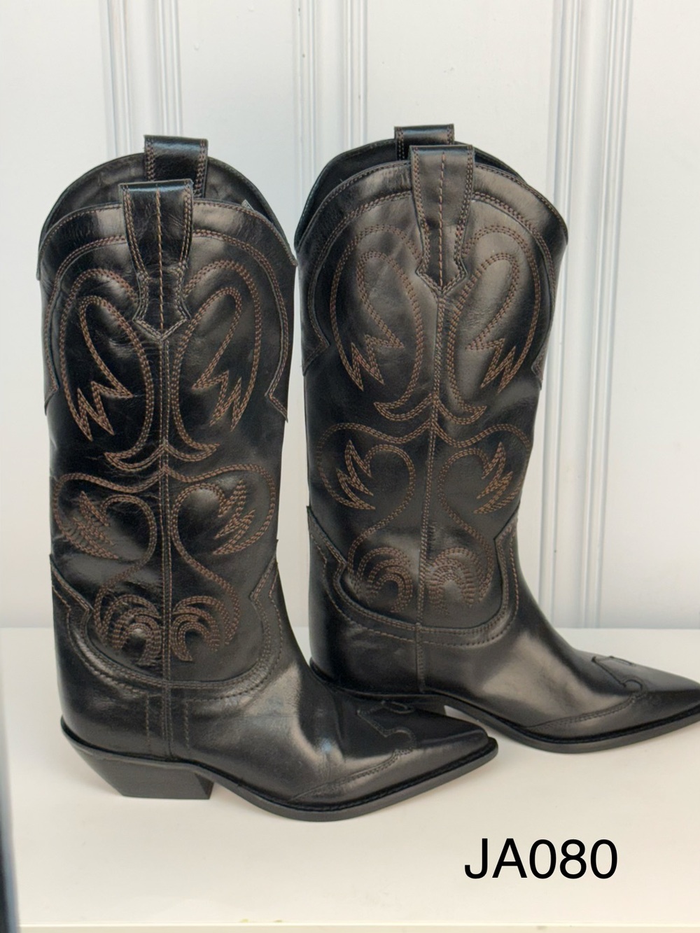 Zara Embroidered Leather Cowboy Boots Black 35 US 5 NWT